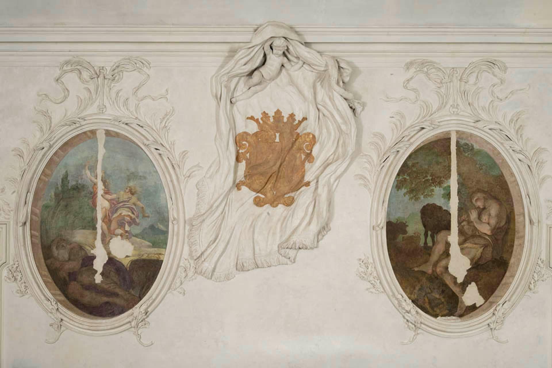 Bagnoli di Sopra_Dettaglio degli affreschi del Palazzetto Widmann